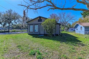 3124 9th St E, Bradenton, FL 34208 - Photo 3