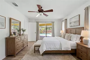 290 Mt Vernon Dr, Venice, FL 34293 - Photo 15