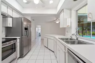 290 Mt Vernon Dr, Venice, FL 34293 - Photo 37