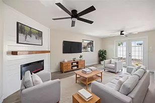 11014 58th St N, Pinellas Park, FL 33782 - Photo 3