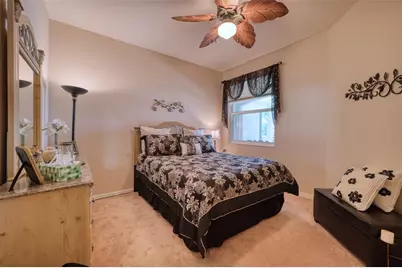 8223 Simpson Falls Court, Sarasota, FL 34243 - Photo 17