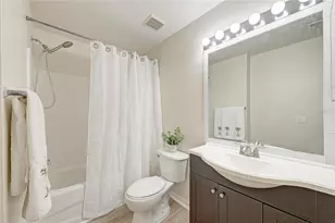 8911 Manor Loop, Lakewood Ranch, FL 34202 - Photo 35