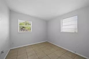 1302 14th St E, Bradenton, FL 34208 - Photo 15