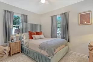 209 Briggs Ct, Sarasota, FL 34237 - Photo 21
