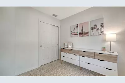 209 Briggs Court, Sarasota, FL 34237 - Photo 25