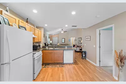 6344 Robin Cove, Lakewood Ranch, FL 34202 - Photo 7