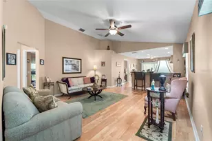 6344 Robin Cove, Lakewood Ranch, FL 34202 - Photo 9