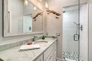 4640 Tower Hill Ln, Sarasota, FL 34238 - Photo 19