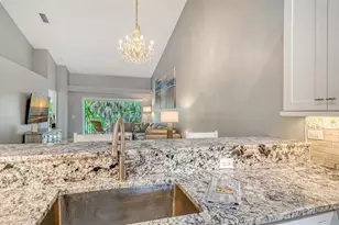 4640 Tower Hill Ln, Sarasota, FL 34238 - Photo 15