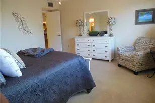 1000 Riverside Dr, Palmetto, FL 34221 - Photo 9