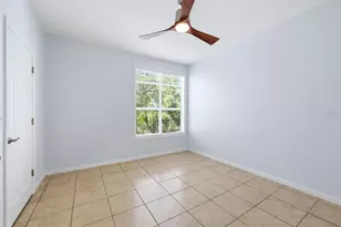 4802 51st Street W, Bradenton, FL 34210 - Photo 9