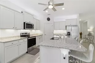 3827 Mossy Limb Ct, Palmetto, FL 34221 - Photo 7