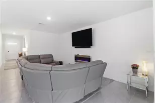 3827 Mossy Limb Ct, Palmetto, FL 34221 - Photo 15