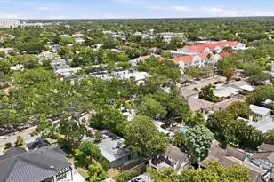 1824 Webber St, Sarasota, FL 34239 - Photo 9