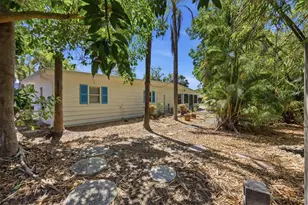 2551 Wilkinson Rd, Sarasota, FL 34231 - Photo 67