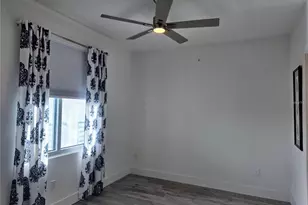 1703 N Tamiami Trl, Sarasota, FL 34234 - Photo 19