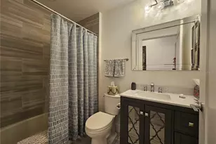 1703 N Tamiami Trl, Sarasota, FL 34234 - Photo 27