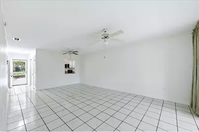 9914 Sebastian Court, Bradenton, FL 34210 - Photo 11