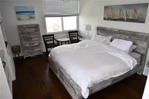 1770 Benjamin Franklin Dr, Sarasota, FL 34236 - Photo 17