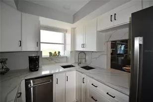 1770 Benjamin Franklin Dr, Sarasota, FL 34236 - Photo 13