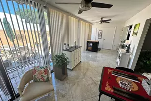 567 Lakeside Dr, Bradenton, FL 34210 - Photo 11