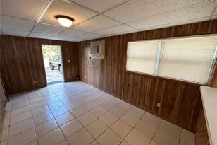 2002 20th St W, Bradenton, FL 34205 - Photo 5