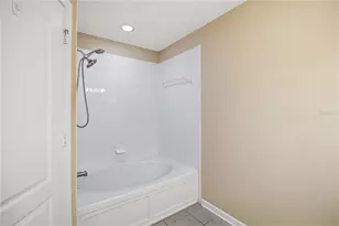 8230 72nd St E, Bradenton, FL 34201 - Photo 25