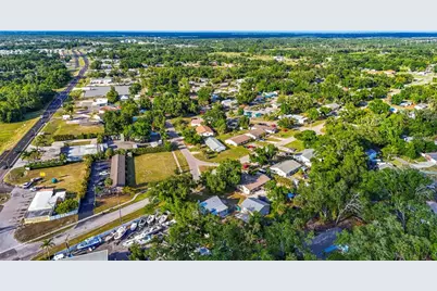 219 39th Street E, Palmetto, FL 34221 - Photo 43