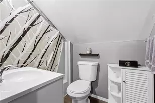 219 39th St E, Palmetto, FL 34221 - Photo 23
