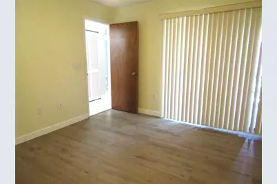 4633 Oak Hill Drive #13, Sarasota, FL 34232 - Photo 19