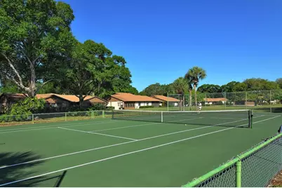 4633 Oak Hill Drive #13, Sarasota, FL 34232 - Photo 41