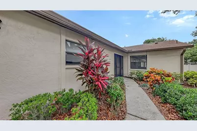 4633 Oak Hill Drive #13, Sarasota, FL 34232 - Photo 3