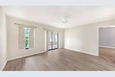 4633 Oak Hill Drive #13, Sarasota, FL 34232 - Photo 15