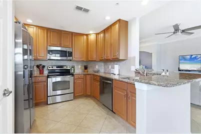 424 Winding Brook Lane #104, Bradenton, FL 34212 - Photo 5