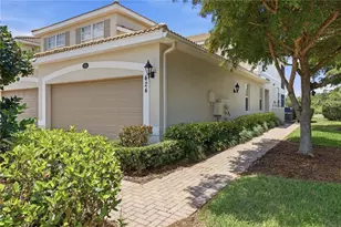 424 Winding Brook Ln, Bradenton, FL 34212 - Photo 3