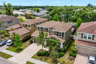5309 Charlie Brown Ln, Sarasota, FL 34233 - Photo 3