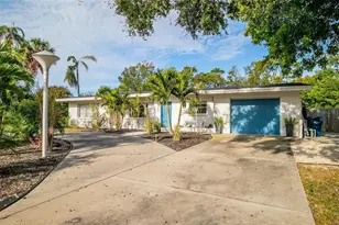 703 Whitfield Ave, Sarasota, FL 34243 - Photo 5
