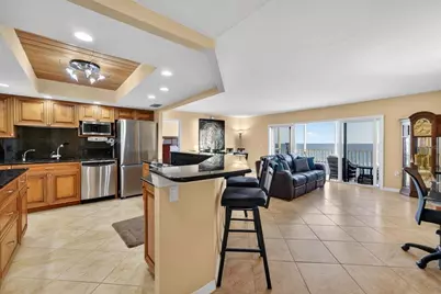 800 Benjamin Franklin Drive #509, Sarasota, FL 34236 - Photo 9