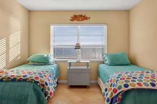 800 Benjamin Franklin Dr, Sarasota, FL 34236 - Photo 35