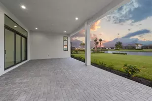 8959 Baroque Ter, Sarasota, FL 34240 - Photo 9