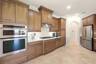 2555 Marquesa Royale Ln, Naples, FL 34109 - Photo 21