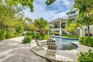 9407 Gulf Dr, Anna Maria, FL 34216 - Photo 53