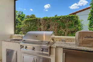 7975 Matera Ct, Lakewood Ranch, FL 34202 - Photo 47