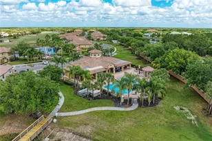 8261 Miramar Way, Lakewood Ranch, FL 34202 - Photo 29