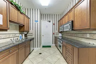 8261 Miramar Way, Lakewood Ranch, FL 34202 - Photo 33