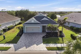 1307 Thornbury Dr, Parrish, FL 34219 - Photo 3
