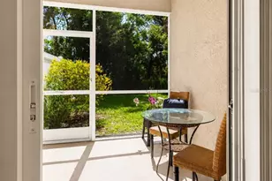 1346 Grantham Dr, Sarasota, FL 34234 - Photo 11