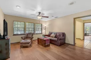3328 Tobero Ln, Sarasota, FL 34235 - Photo 31