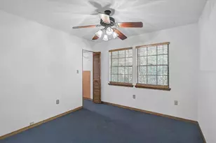 3328 Tobero Ln, Sarasota, FL 34235 - Photo 37