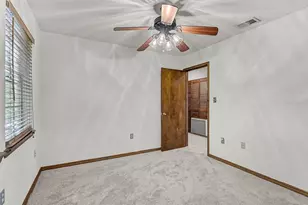 3328 Tobero Ln, Sarasota, FL 34235 - Photo 43